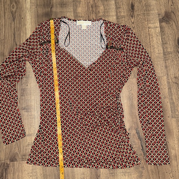 MICHAEL KORS Geometric Patterned Red and Black Women's Top - Picture 4 of 8